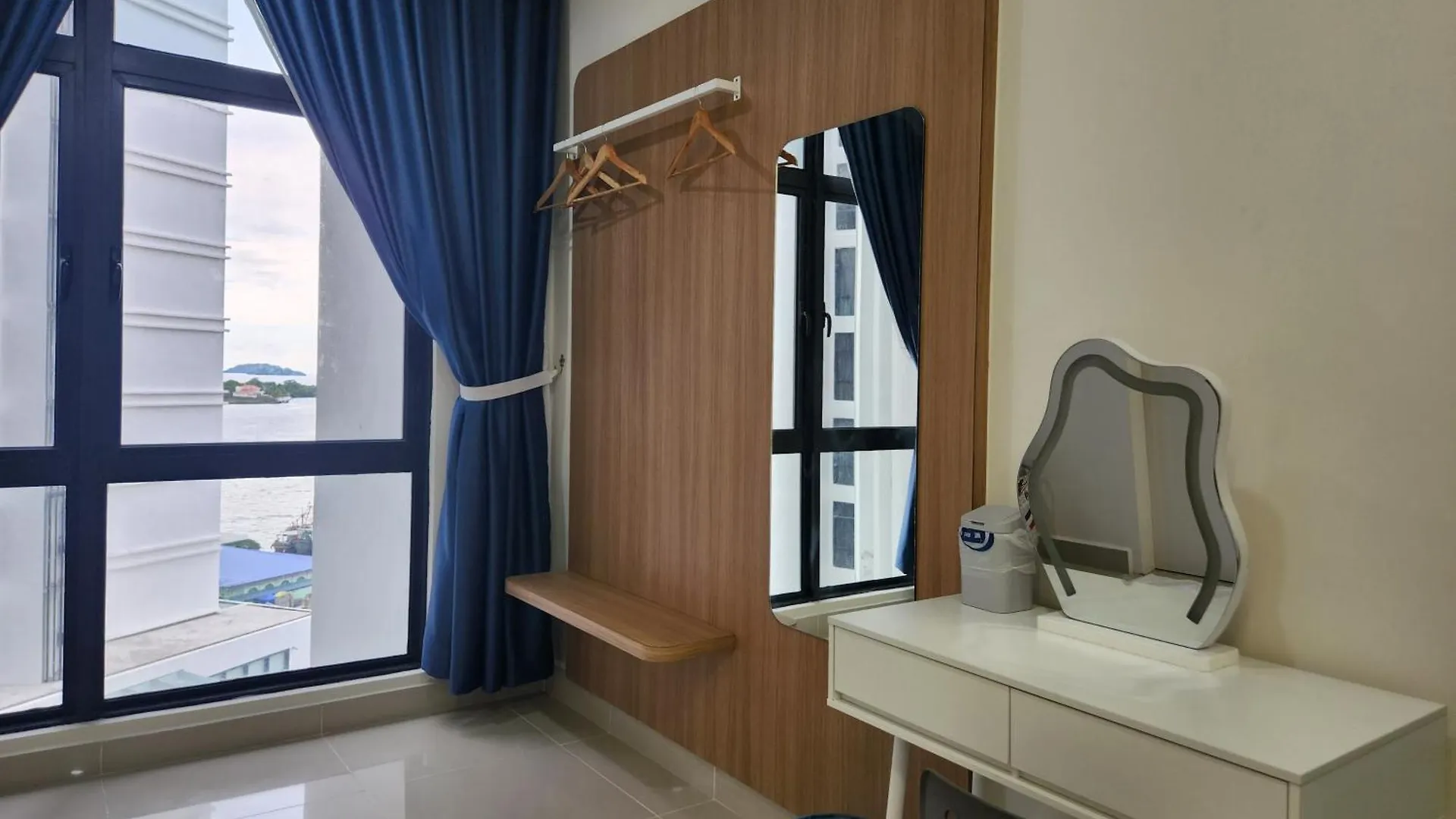 The Shore Kota Kinabalu City Centre By Lw Suites 0*,