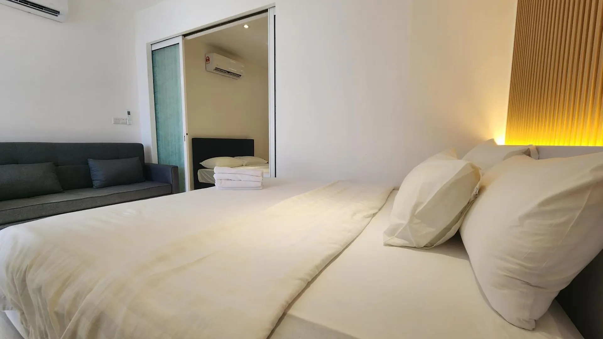 The Shore Kota Kinabalu City Centre By Lw Suites 0*,  Malaysia
