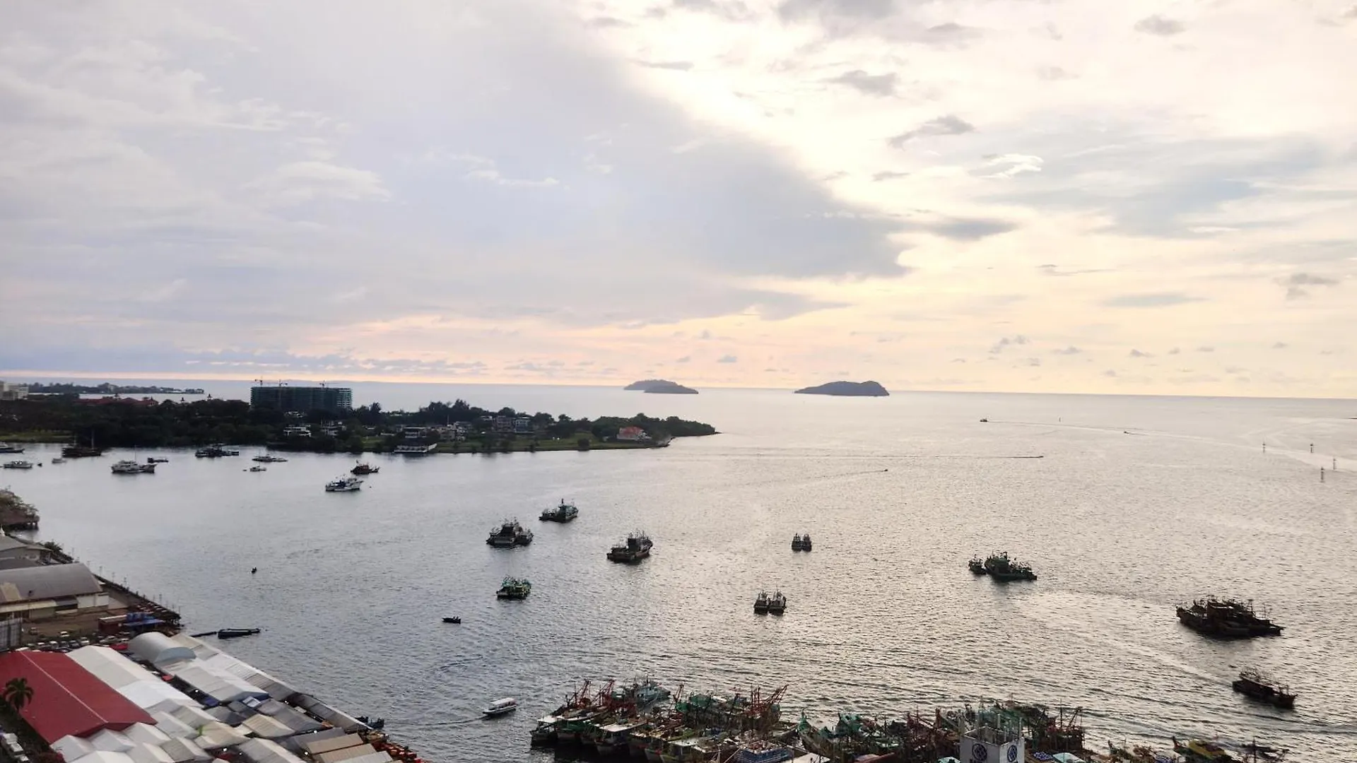 The Shore Kota Kinabalu City Centre By Lw Suites