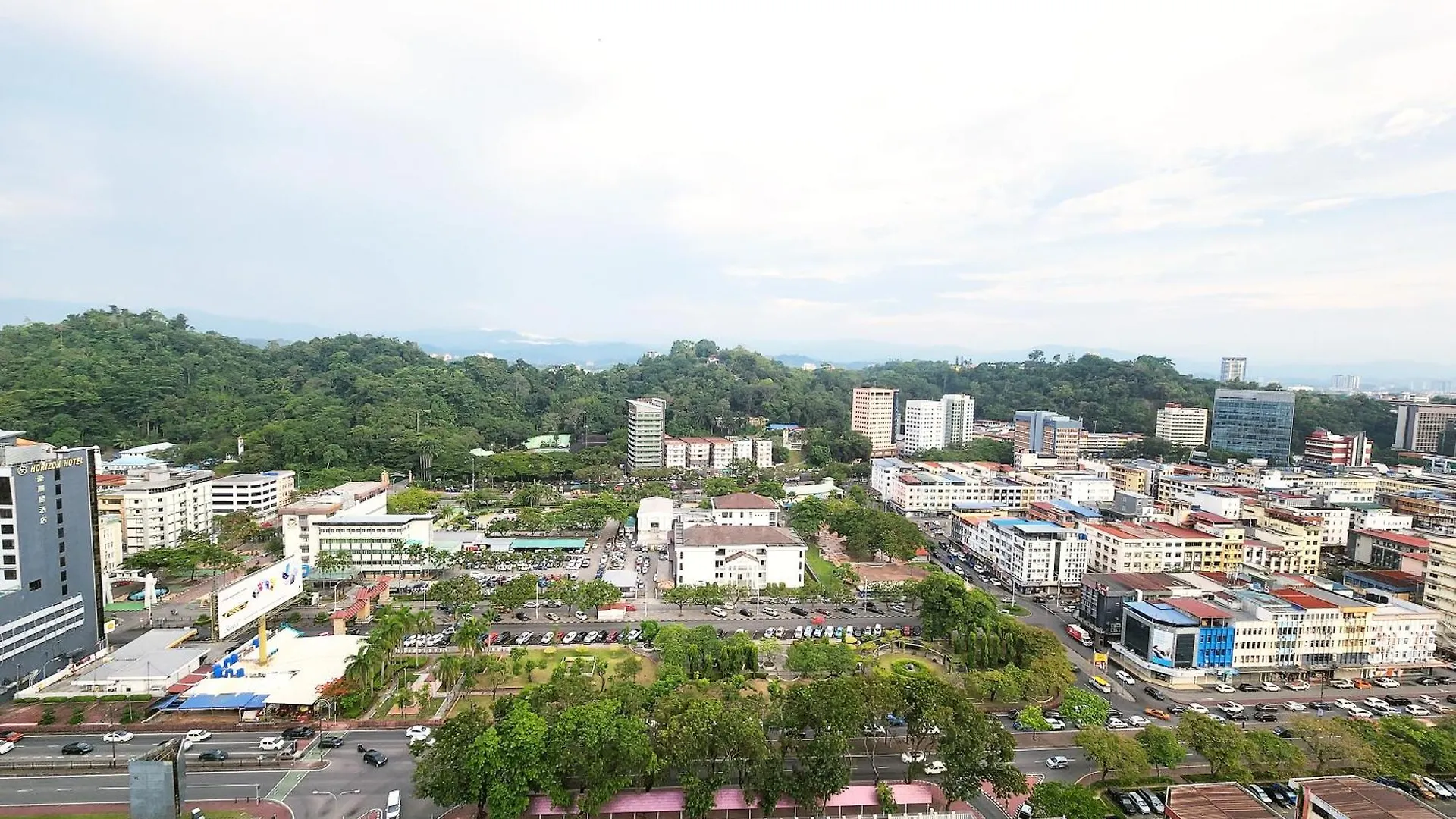 Apartment The Shore Kota Kinabalu City Centre By Lw Suites Malaysia